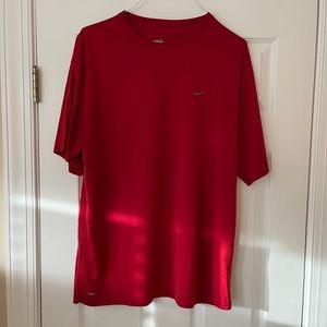 🔥Nike Fit Dri Red Training Short Sleeve Shirt Men's Size XL